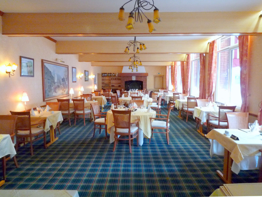 Hotel & Restaurant Le Cardinal Poix-de-Picardie ภายนอก รูปภาพ